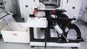 Mesin Pemotong Roll-to-Sheet