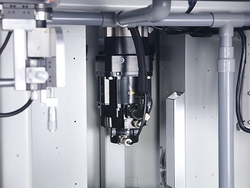 Sistem Pengangkat Servo (Opsional)